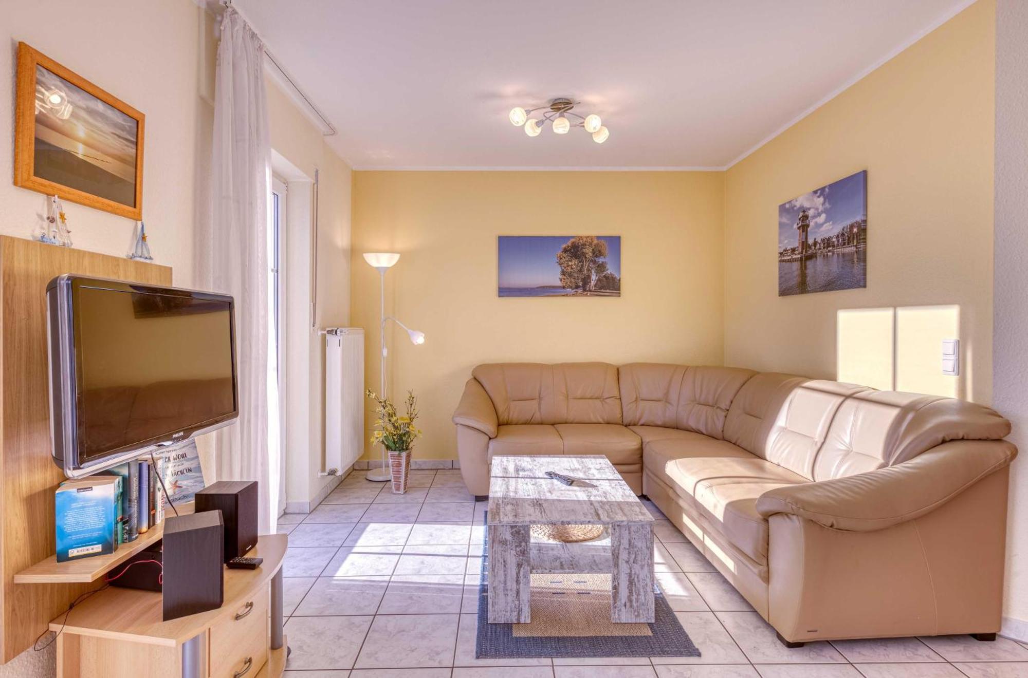 Ferienhaus Schwanensee Fuenfseen Dış mekan fotoğraf
